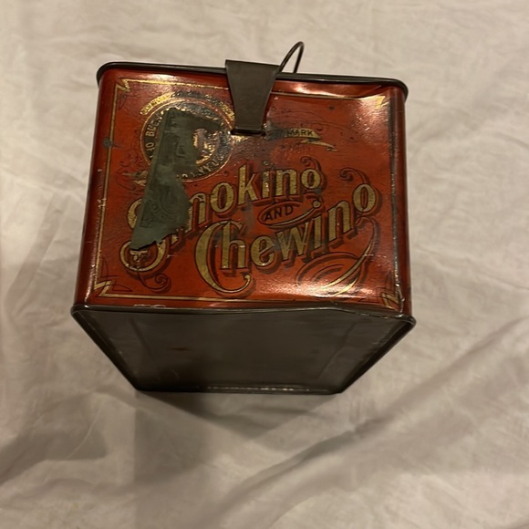 Antique just suits cut plug tobacco tin - Picture 3 of 6